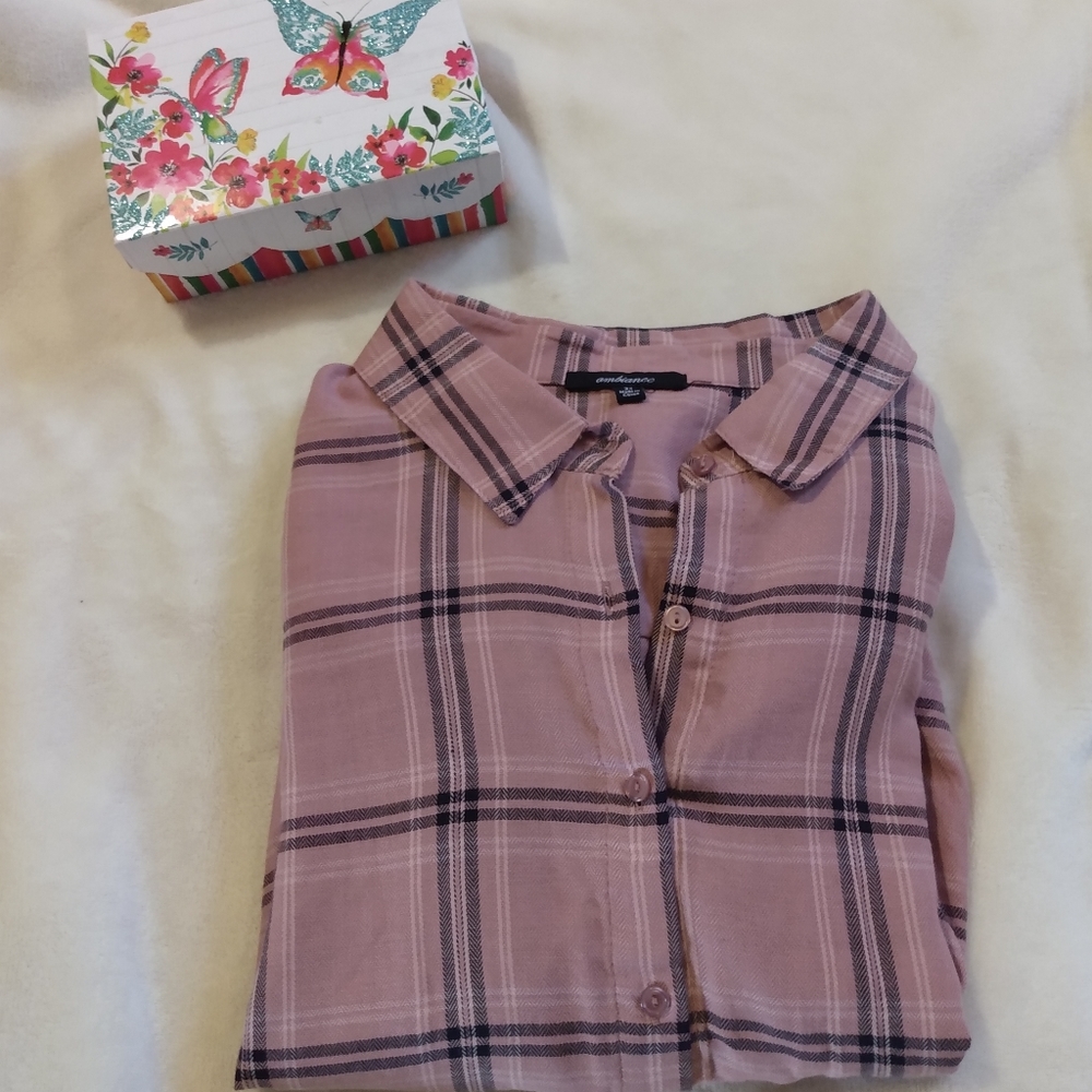 Knotted Waist Shirt